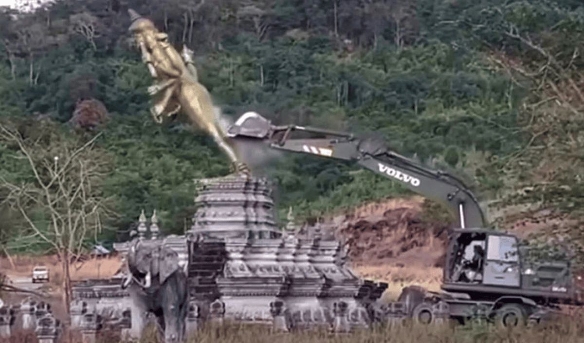 A statue of Vishnu, located about 500 metres inside Cambodia, was allegedly destroyed by the Thai military on Dec 24, 2025. - Photo: Social media