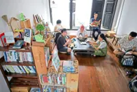 Book lovers hold on to power of printed word