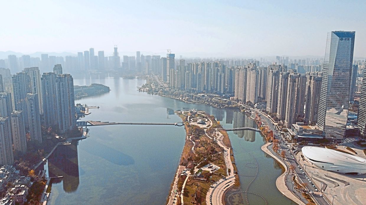 A sweeping view of the Orange Isle and Xiang River. — Pexels