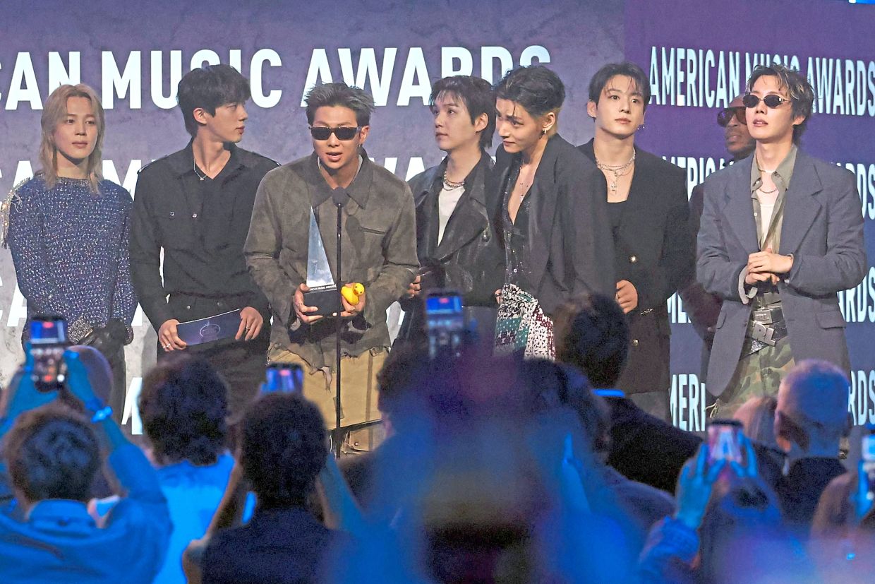 BTS boycott Grammys over new category
