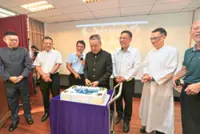 Grand send-off for decorated Penang educator