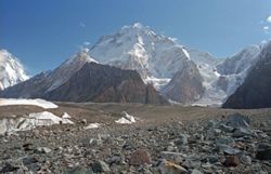 Four bodies recovered after Broad Peak avalanche, Nirmal Purja among missing