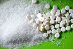 Artificial sweeteners disrupt good gut bacteria 