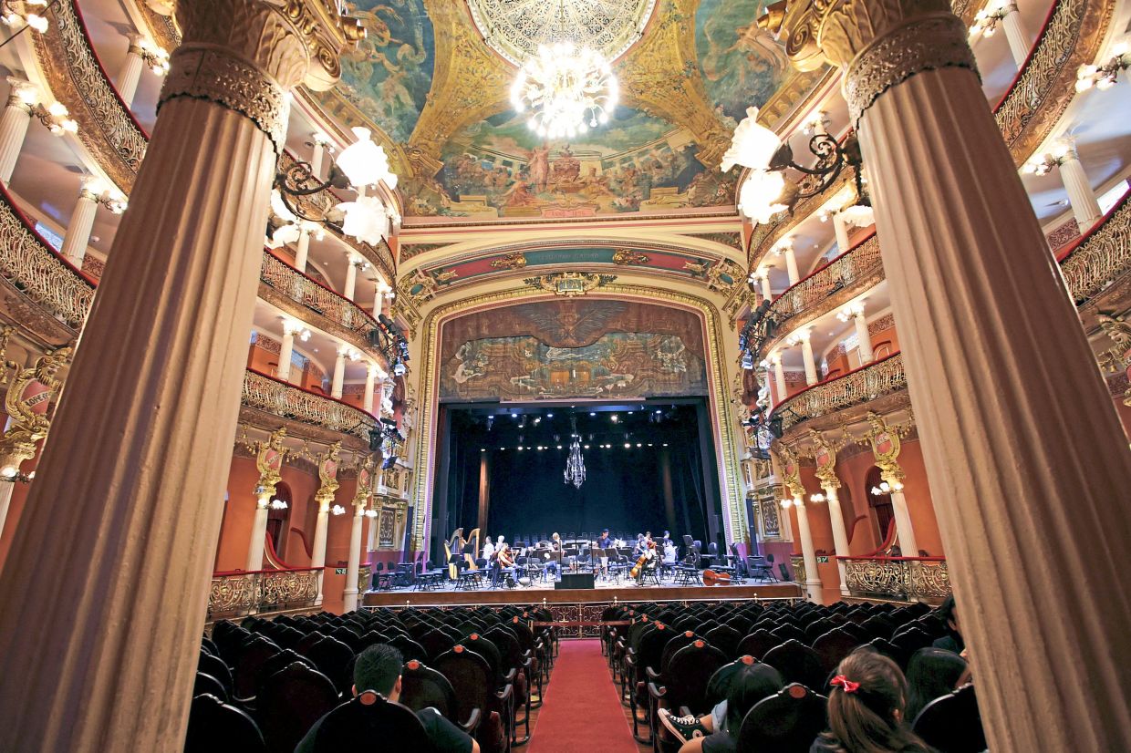 A concert rehearsal takes place at the Teatro Amazonas. Photo: AP