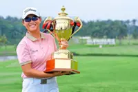 Zi Yu triumphs in playoff thriller against Amberly