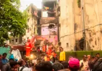 9 dead in building collapse in India