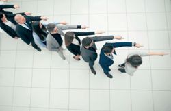 The herd mentality fallacy