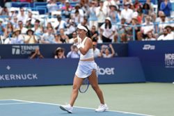 Tennis-Pegula sets up Washington Open final against Eala