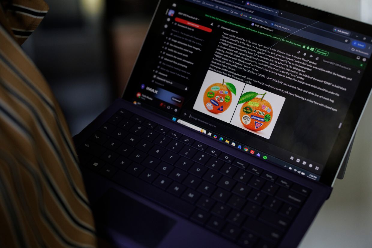 Non-Tech Majors Flocking to AI and Coding Classes Across US Universities