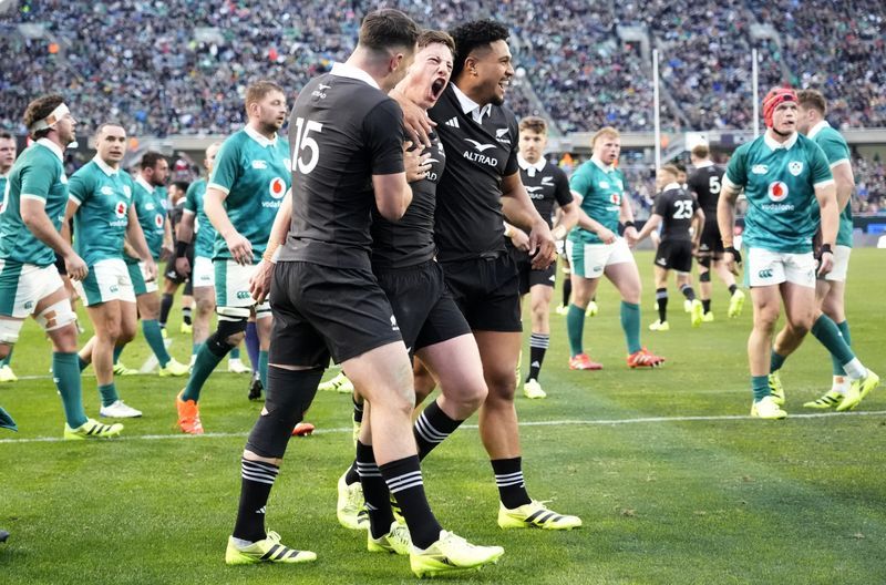 Rugby-All Blacks aim to start South Africa tour at full speed