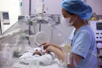 Hanoi, HCM City among 10 provinces facing declining birth rates