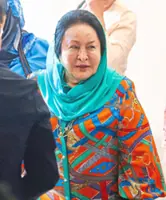 Rosmah seeks to bring new proof for solar hybrid case