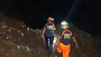 Six rescued after landslide blocks road in Philippines' Ilocos Sur