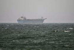 Qatar says US-Iran diplomatic efforts continue in the Middle East as oil pares gains