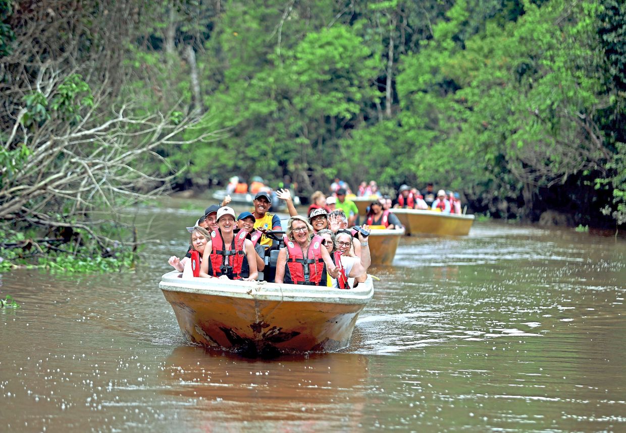 ‘Let Sabah control its tourism'