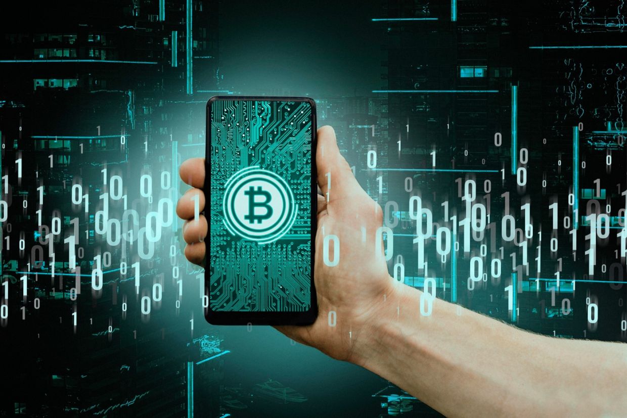 Hacked Bitcoin wallet maker warns of AI failure to detect bug