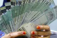 QuickCheck: Did a housewife win the lottery twice?