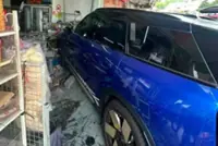 QuickCheck: Did a car crash into a convenience store in Klang?