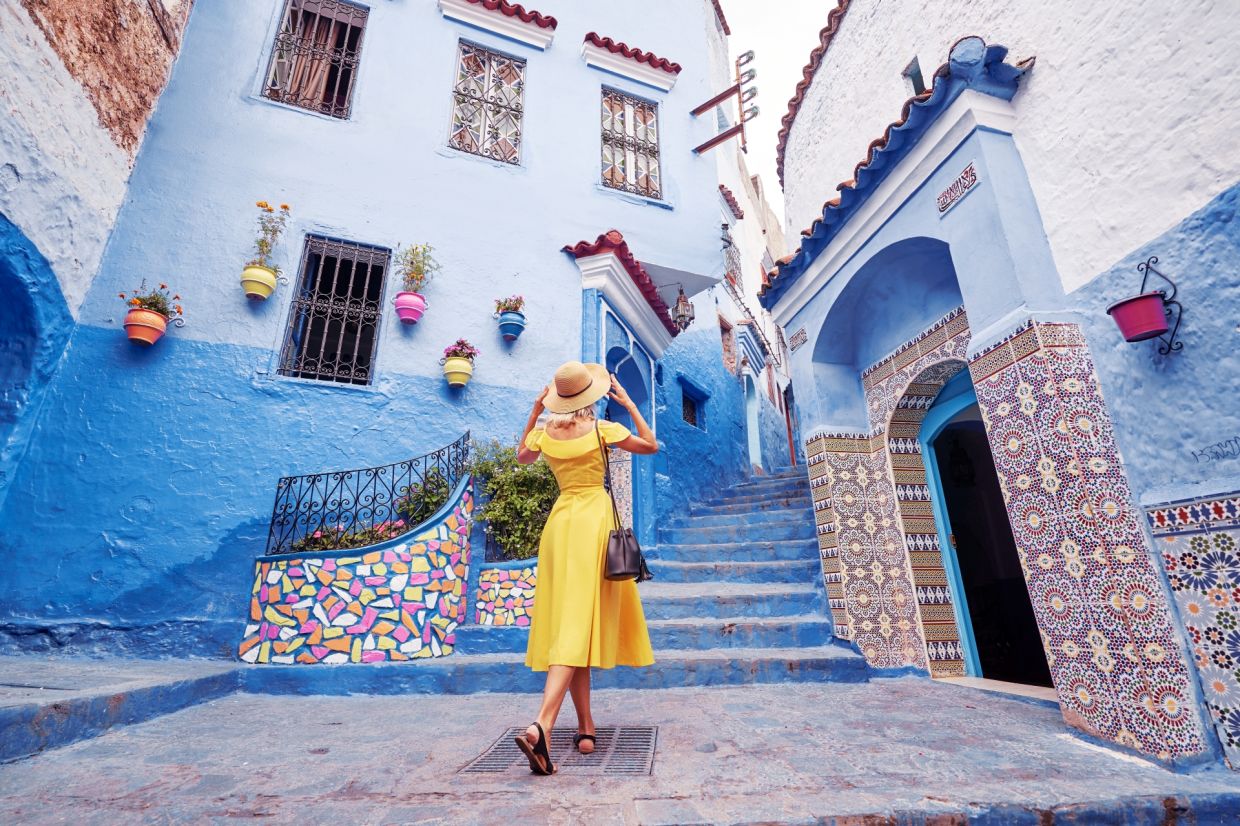 Wander through the steep streets of Chefchaouen and its picturesque blue hues which earned it the moniker of the “Blue Pearl of Morocco”.
