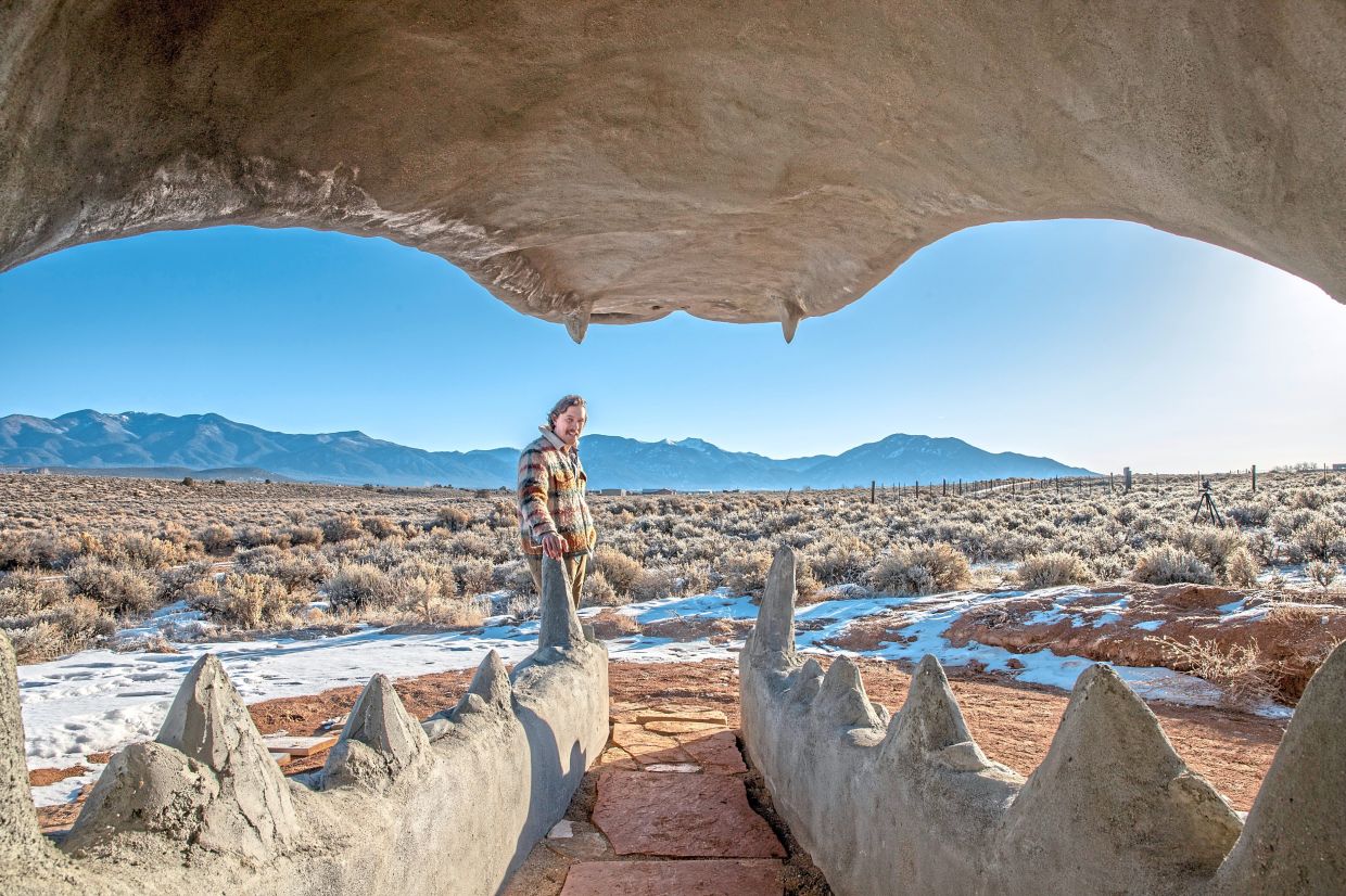 With the house, DeFeo is trying to get visitors to understand coyotes through a more immersive experience.