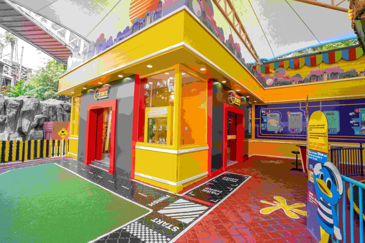 STEF offers an immersive experience inspired by real-world automotive manufacturing.