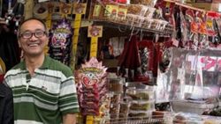 Grocery store owner dies following alleged assault by teenagers in western Melbourne