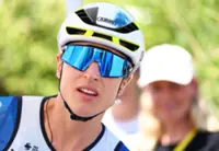 Cycling-Le Court wins Tour de France Femmes stage six, Reusser remains in yellow