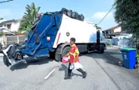 Selangor eyes aid for waste collection provider