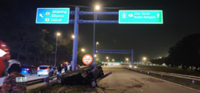 Four injured injured as car overturns on NSE near Ipoh