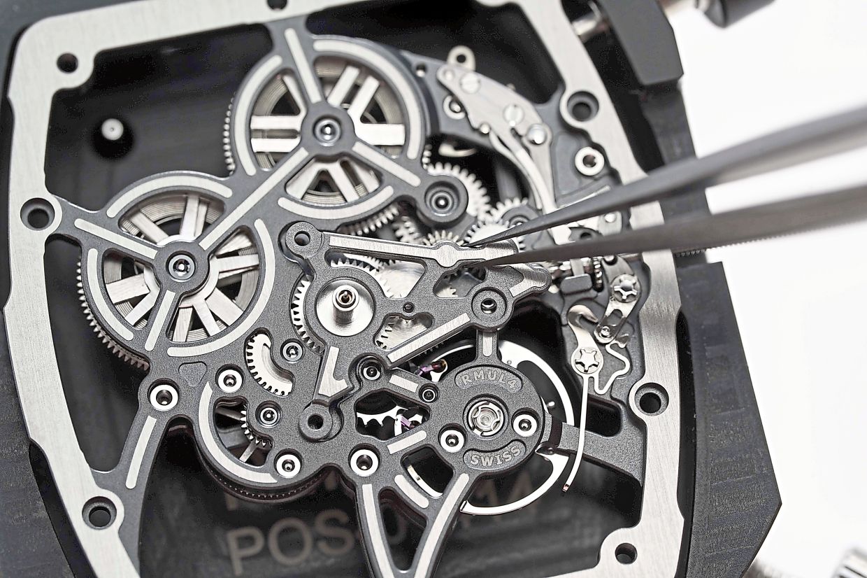 The ultralight RMUL4 calibre embodies the technicity of modern haute horlogerie.