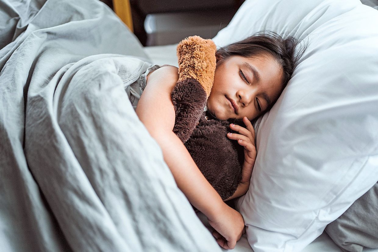 It's important to establish a bit of routine around when kids are going to get up and when they are going to sleep. Photo: Pexels
