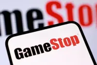 GameStop weighing withdrawal of eBay bid, Bloomberg News reports