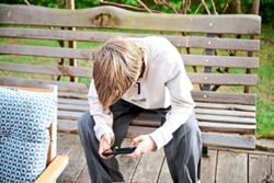 How to help kids unplug from their screens during school holidays