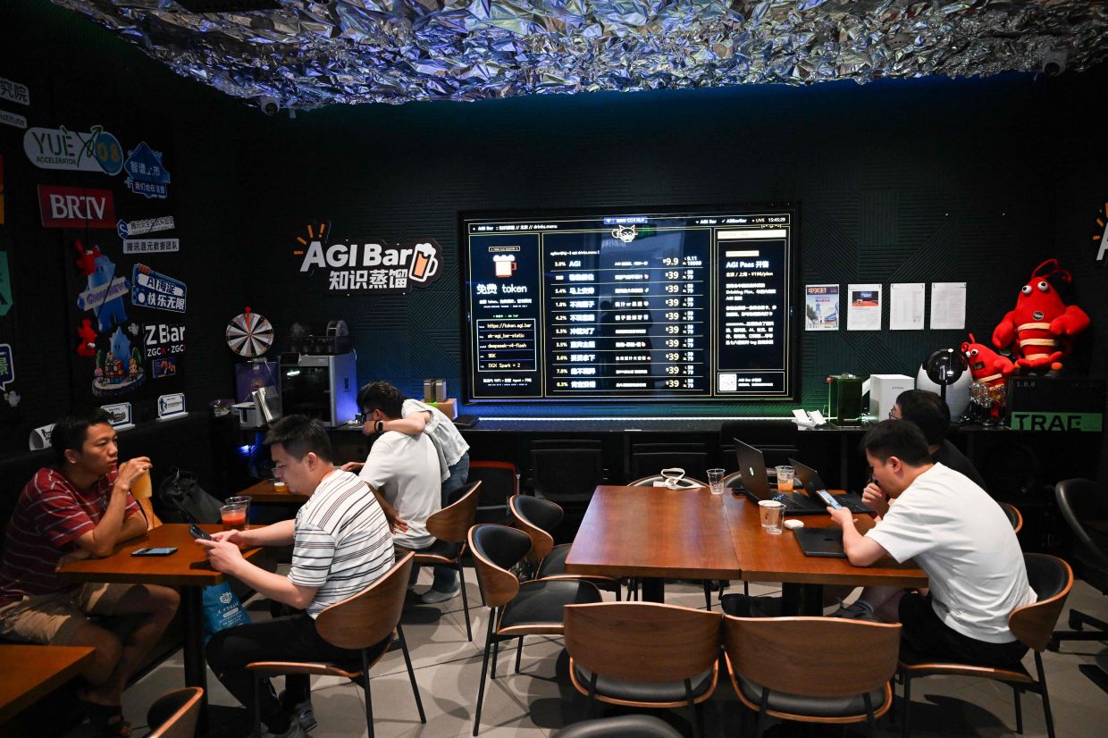 Chinese AI drives price competition among US labs