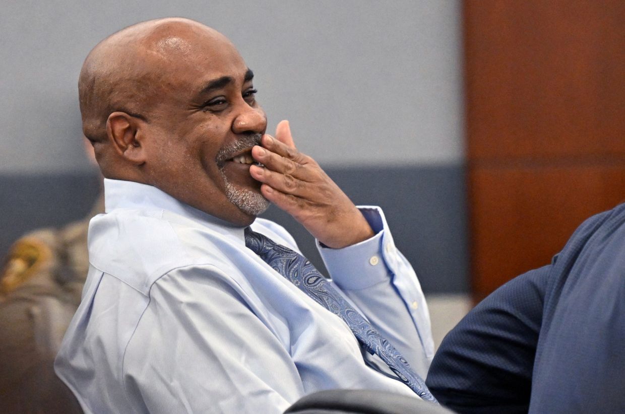Duane Davis smiles during the first day of jury selection in his murder trial related to the 1996 killing of rapper Tupac Shakur. Photo: Reuters