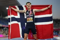 Athletics-Ingebrigtsen wins first race in nearly a year with 5,000m title at Euro champs