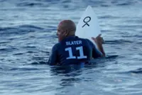Surfing-Slater marches on in Tahiti Pro as Teahupo'o pumps