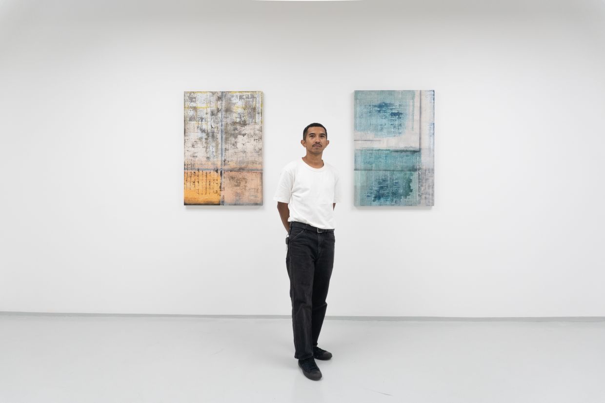 Fauzan recently presented his latest urban landscape works in 'Runut', an exhibition at Galeri Sasha in Kuala Lumpur. Photo: Galeri Sasha 