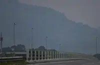 Haze forces closure of six schools in Tebedu
