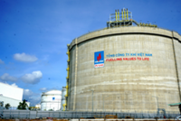 Vietnam considers second LNG term contract after deal with Shell, document shows