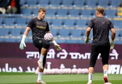 Soccer-Wrexham sign goalkeeper Patterson from Sunderland for reported record fee
