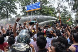 Modi’s BJP accuses Cockroach Party of hypocrisy over Jharkhand protests