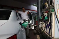 Exclusive-Emails reveal Indian carmakers' fuel contamination worries before public retreat