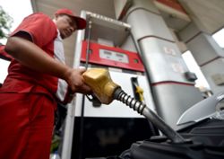Indonesia eyes gradual implementation of more targeted fuel subsidies