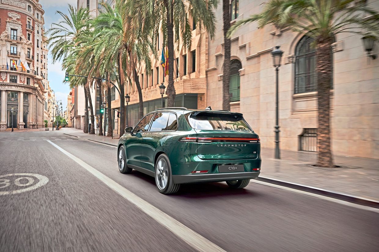 The D-segment C10 PLUS delivers an estimated driving range of 510km.
