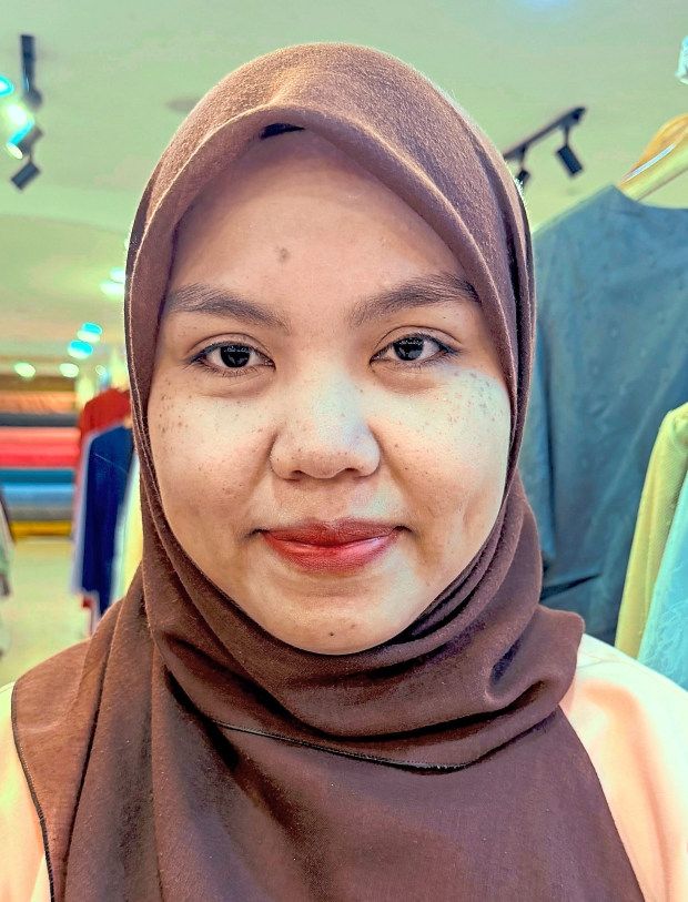 Norhidayah suffered injuries when her motorcycle tyre caught on a broken drain cover in Greentown Avenue.