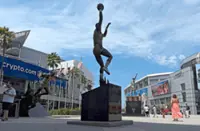Kushner and Iger seal US$12bil Lakers takeover