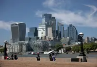 London house price sentiment sours further