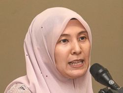 PKR cannot remain strong if consumed by internal disputes, warns Nurul Izzah