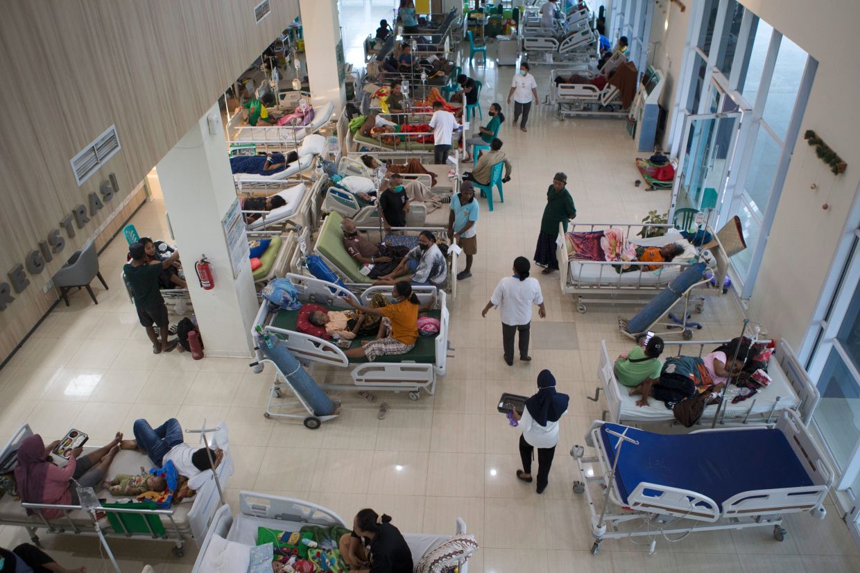 Patients are treated in the hallway of a hospital following an earthquake in Labuan Bajo, East Nusa Tenggara province, Indonesia, on Saturday, Aug. 15, 2026. -- AP Photo/Firdia Lisnawati